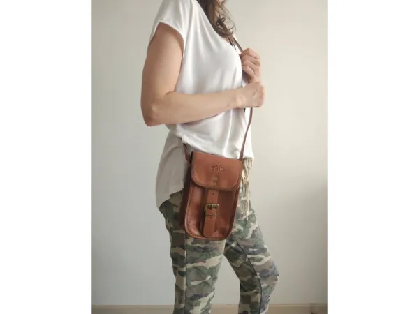 SAJO KAJAL crossbody taštička