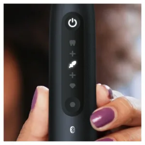 Oral-B iO Series 5 Matt Black+Quite White DUO