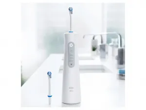Oral-B Aquacare 6 Pro Expert ústna sprcha