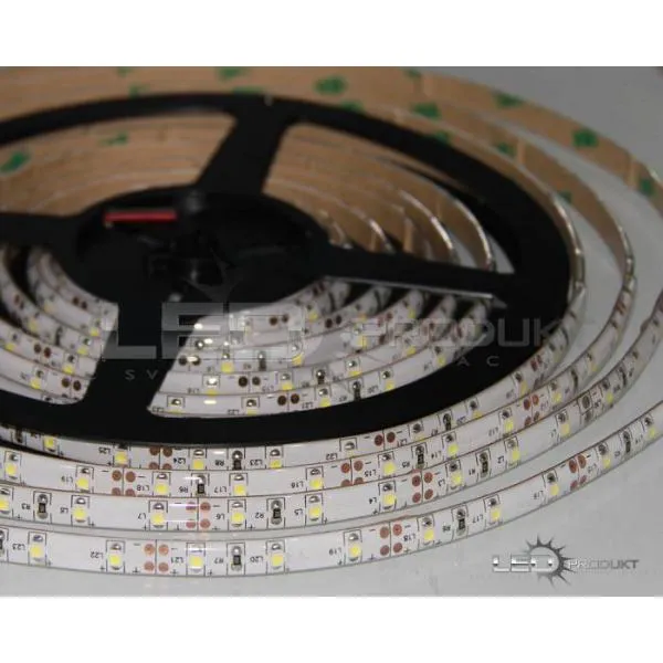 LEDprodukt 5m LED pásik 60LED/m vodeodolný SMD2835 4,8W/m studená biela IP65 12V