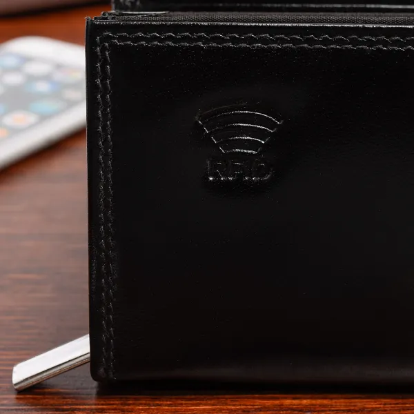 Beltimore Dámska  kožená peňaženka, RFID 042 Farba: Červená