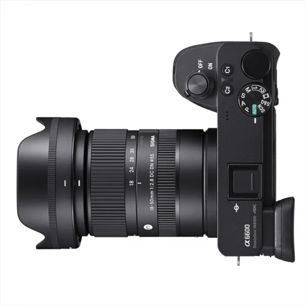 SIGMA 18-50 mm F2.8 DC DN Contemporary pre Sony E 90021100