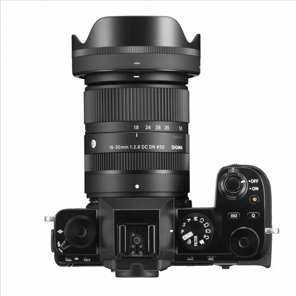 SIGMA 18-50 mm F2.8 DC DN Contemporary pre Fuji X 90021100
