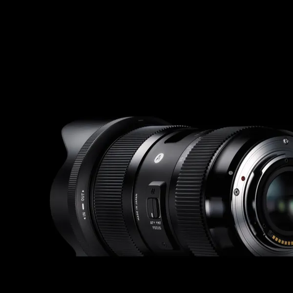 SIGMA 18-35mm F1.8 DC HSM Art pre Canon EF 90021100