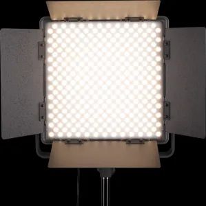 Kit Nanlite 2 light kit 600CSA w/Carry case & Light stand