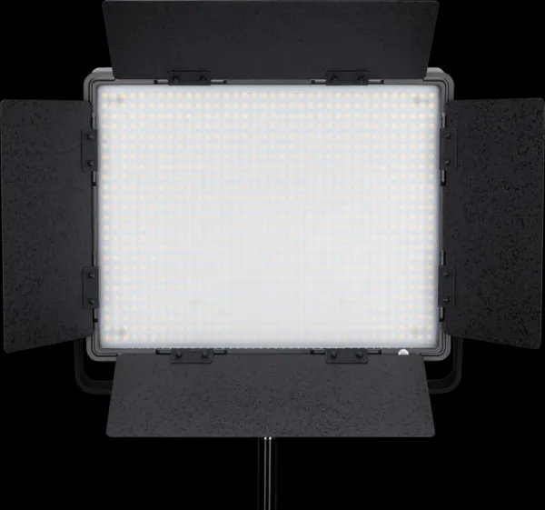 Kit Nanlite 2 light kit 900CSA w/Carry case & Light stand
