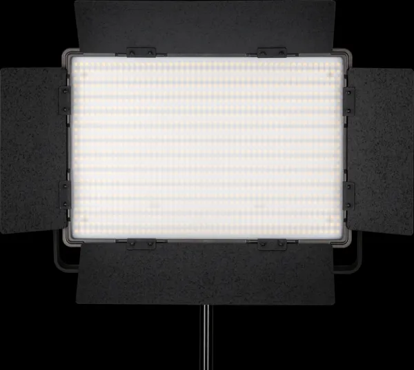 Kit Nanlite 2 light kit 1200DSA w/Carry case & Light stand