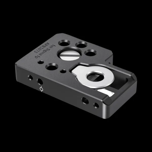 SmallRig 2673 Bottom Plate for Sigma FP