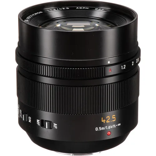 Panasonic Leica DG Nocticron 42,5 mm/F1,2 OIS 12037