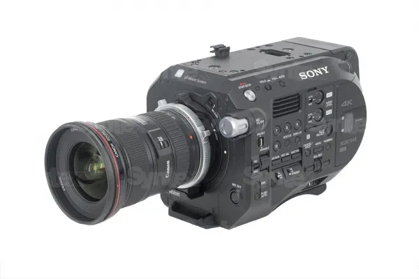 Metabones Inteligentný adaptér Canon EF-E T CINE (MB_EF-E-BT6) 9402