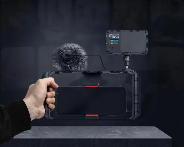 SYNCO Vlogger Kit 1 15990