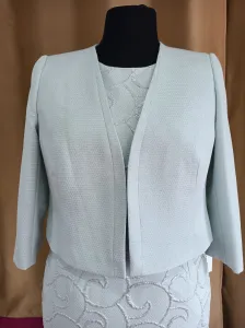 Elegantný mentolový kostým pre svadobnú mamu Veľkosť: 44