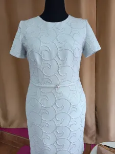 Elegantný mentolový kostým pre svadobnú mamu Veľkosť: 44