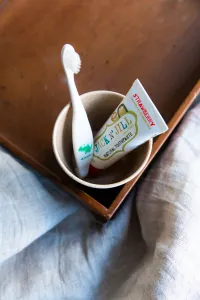 JACK N´JILL Prírodná zubná pasta MILKSHAKE