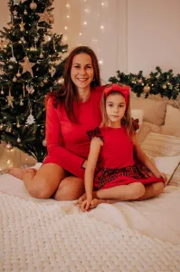 Bebesito Dámske elastické šaty red Queen Veľkosť: M