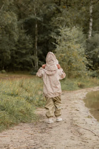 CeLaVi Nepremokavý gumený klobúčik vhodný do prechodných období - hnedá Veľkosť čiapky: 86/92