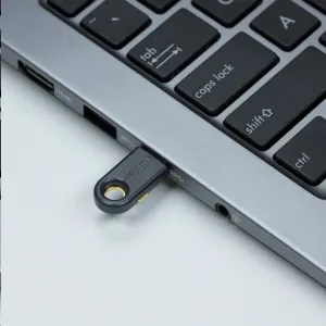 Yubico YubiKey 5C - USB-C, kľúč/token s viacfaktorovým overovaním, podporou OpenPGP a čipovej karty (2FA)