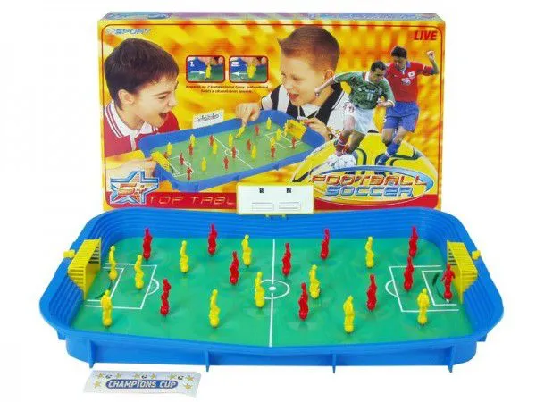 Futbal spoločenská hra plast v krabici
