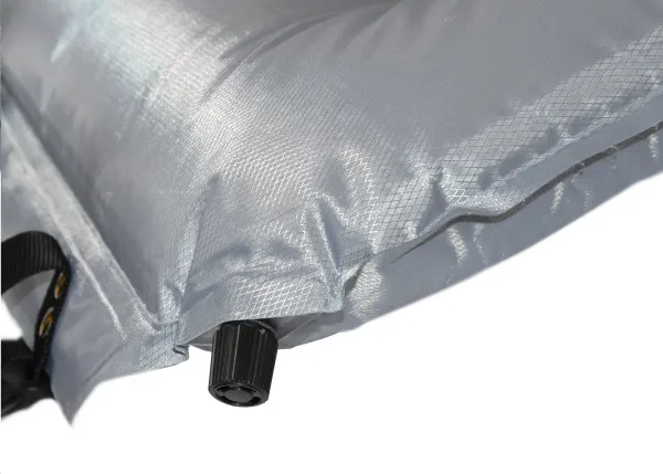 Karimatka Cattara MIDNIGHT 180 x 66 x 4 cm samonafukovacia s vankúšom