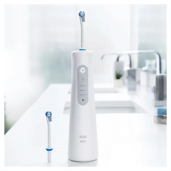 Oral-B Aquacare 6 Pro Expert ústna sprcha