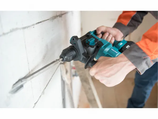EXTOL INDUSTRIAL 8791816 Vŕtacie kladivo akumulátorové Share20V, 1x 4Ah Li-ion, 2,4A nabíjačka, SDS-plus, 2,6J