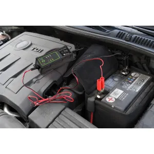 Compass Nabíjačka mikroprocesor PB / GEL 4 Amp, 6 / 12 V