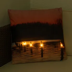 Nexos 68496 Dekoračný vankúš s LED osvetlením Súmrak - 38 x 38 cm