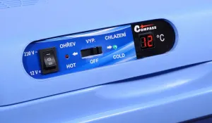 Chladiaci prenosný box - 25 L, modrý