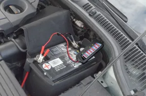 Tester autobatérie a alternátora, 12 V