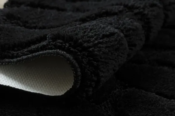 Sada kúpeľňových koberčekov SUPREME STONES kamienky, čierna