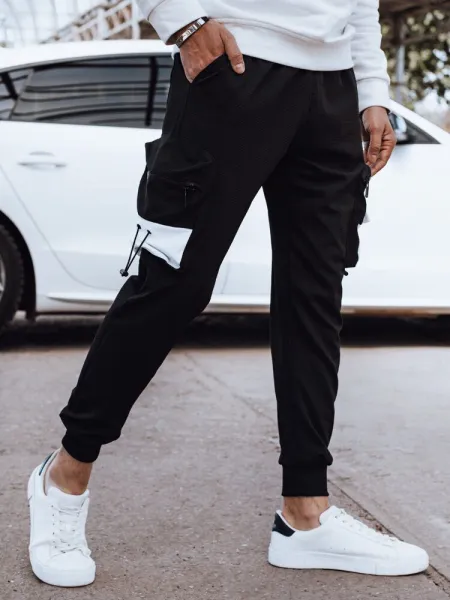 Trendy joggery s ozdobnými prvkami- čierne