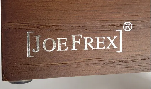 JoeFrex odklepávač na kávu, hranatý, hnedý