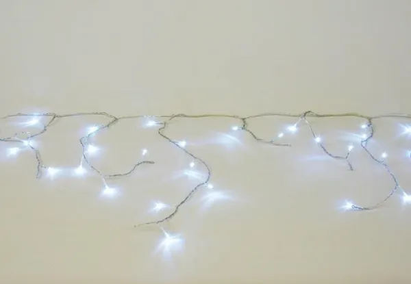 Nexos 38537 Vianočný svetelný dážď 600 LED studená biela - 11,9 m