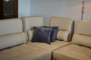 PYKA Mediolan P kožená rohová sedačka svetlosivá (G180)