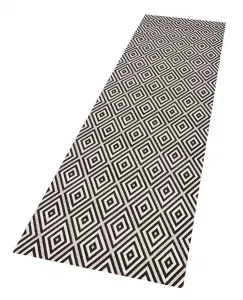 Kusový koberec Northrugs Meadow 102470 Black 140x200 cm