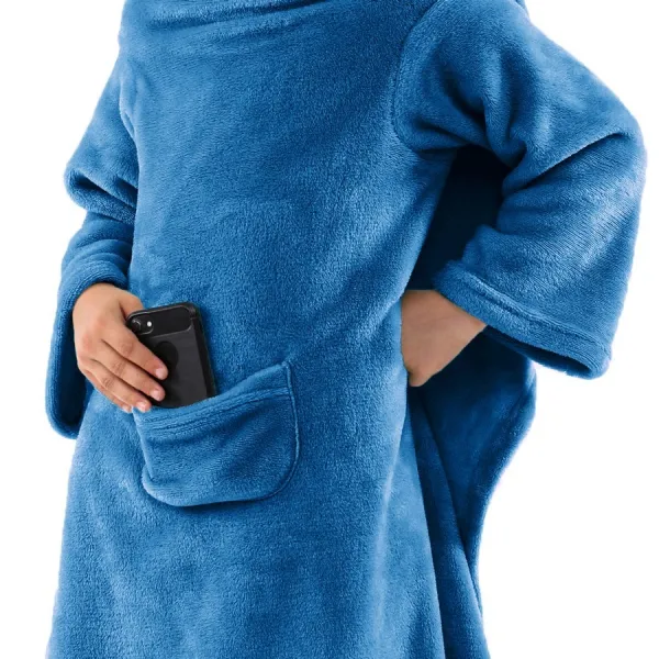 Detská deka s rukávmi DecoKing Lazy tmavomodrá, velikost 90x105