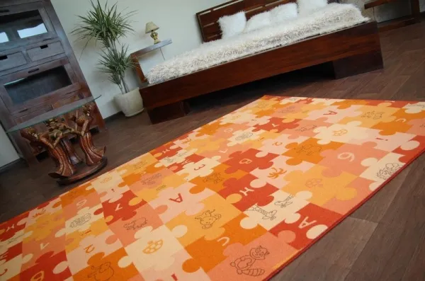 Dywany Lusczow Detský koberec PUZZLE oranžový, veľkosť 100x100