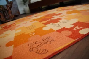 Dywany Lusczow Detský koberec PUZZLE oranžový, veľkosť 100x100