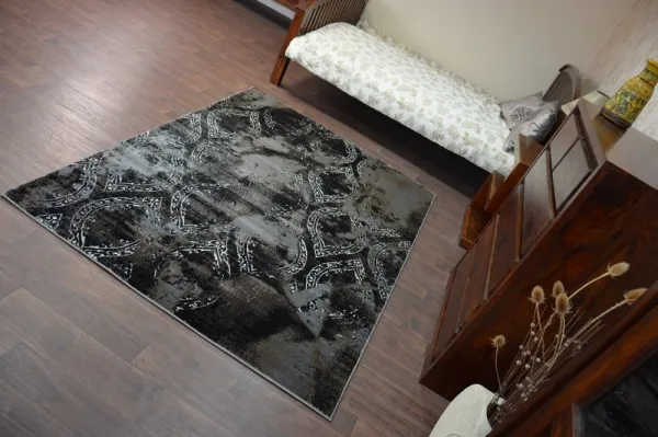 Dywany Lusczow Kusový koberec VOGUE 093 čierny / hnedý, veľkosť 160x220