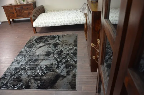 Dywany Lusczow Kusový koberec VOGUE 093 čierny / hnedý, veľkosť 160x220