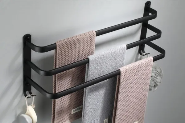 Vešiak Athos 50 cm čierny loft