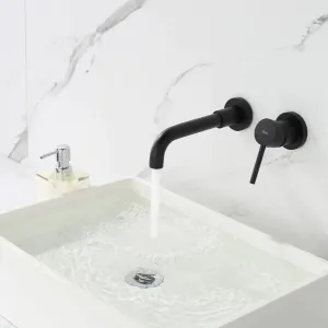 Podomietková umývadlová batéria s inštalačným boxom Rea Lungo čierna