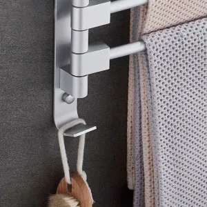 Strieborný kúpeľňový držiak na uteráky Tyros