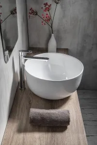 DOME keramické umývadlo 44,5x27x44,5 cm, na dosku, bez prepadu WH030