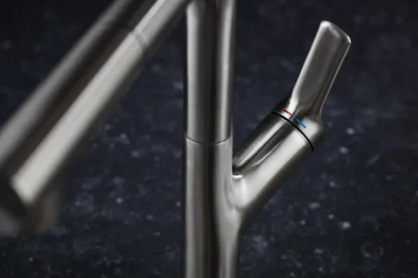 KFA KFA - DUERO DESIGN drezová batéria s otočnou vyťahovacou sprchou a prepínaním, INOX 6623-220-22