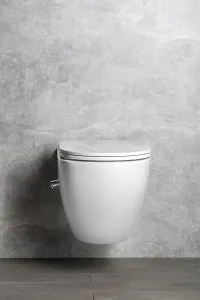 ISVEA - INFINITY CLEANWASH závesná WC misa, integrovaný ventil a bidetová spŕška, Rimless, 36,5x53cm, biela 10NFS1001I