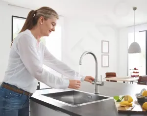 Štartovná zostava stojaca GROHE BLUE HOME 31455DC1