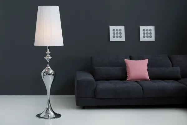 Stojacia lampa LUANDA Dekorhome Čierna