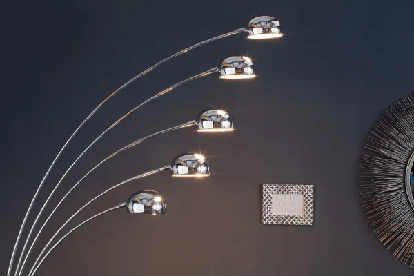 Stojací lampa QUITO Dekorhome Chróm