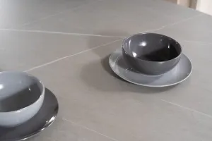 Signal Jídelní stůl Talia 90 cm keramika mramor/černý